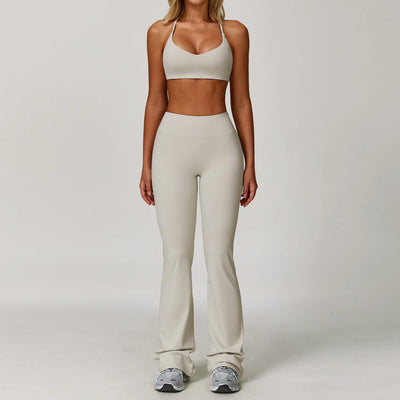 Women's Breathable Yoga Wear | Solid Design with Utility Pockets